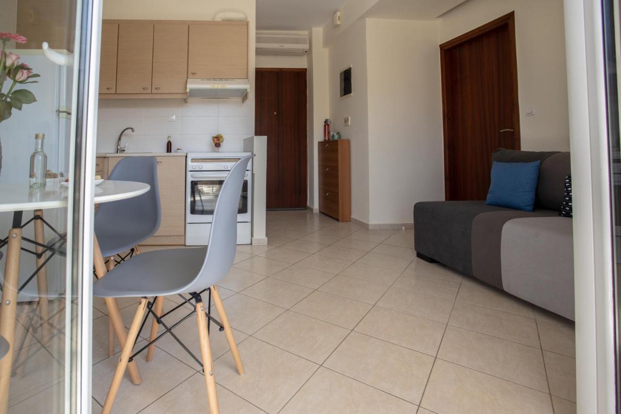 Seperi Deep Blue Apartment Rethymno  ภายนอก รูปภาพ